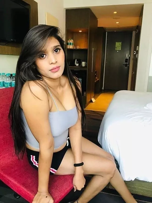 कॉल गर्ल्स सर्विस उथंगराई